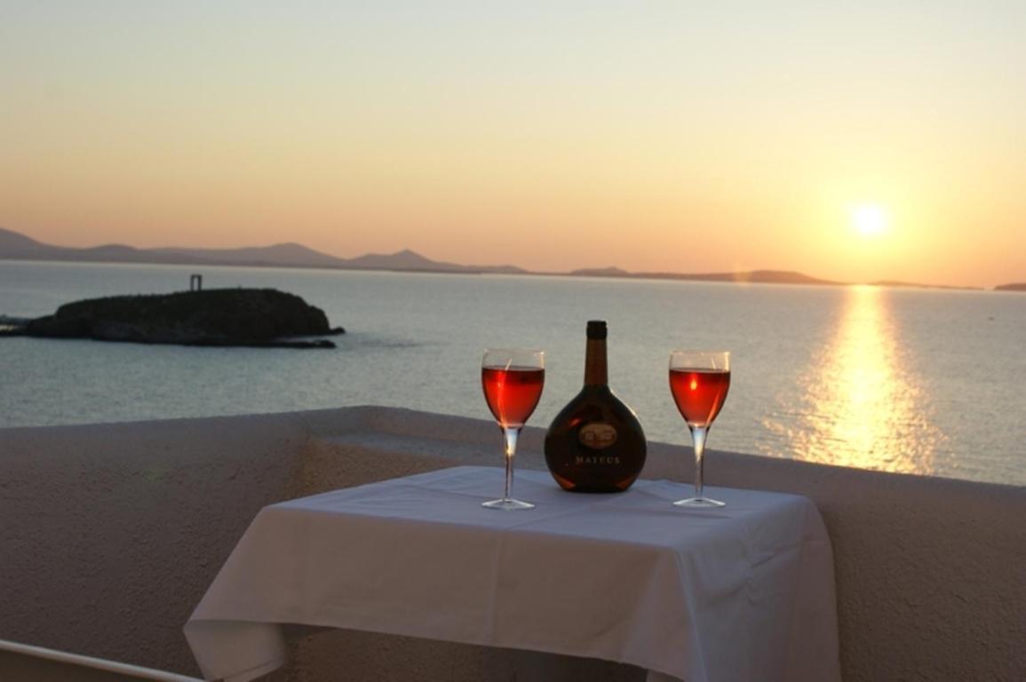 Magic View Aparthotel Naxos City ภายนอก รูปภาพ