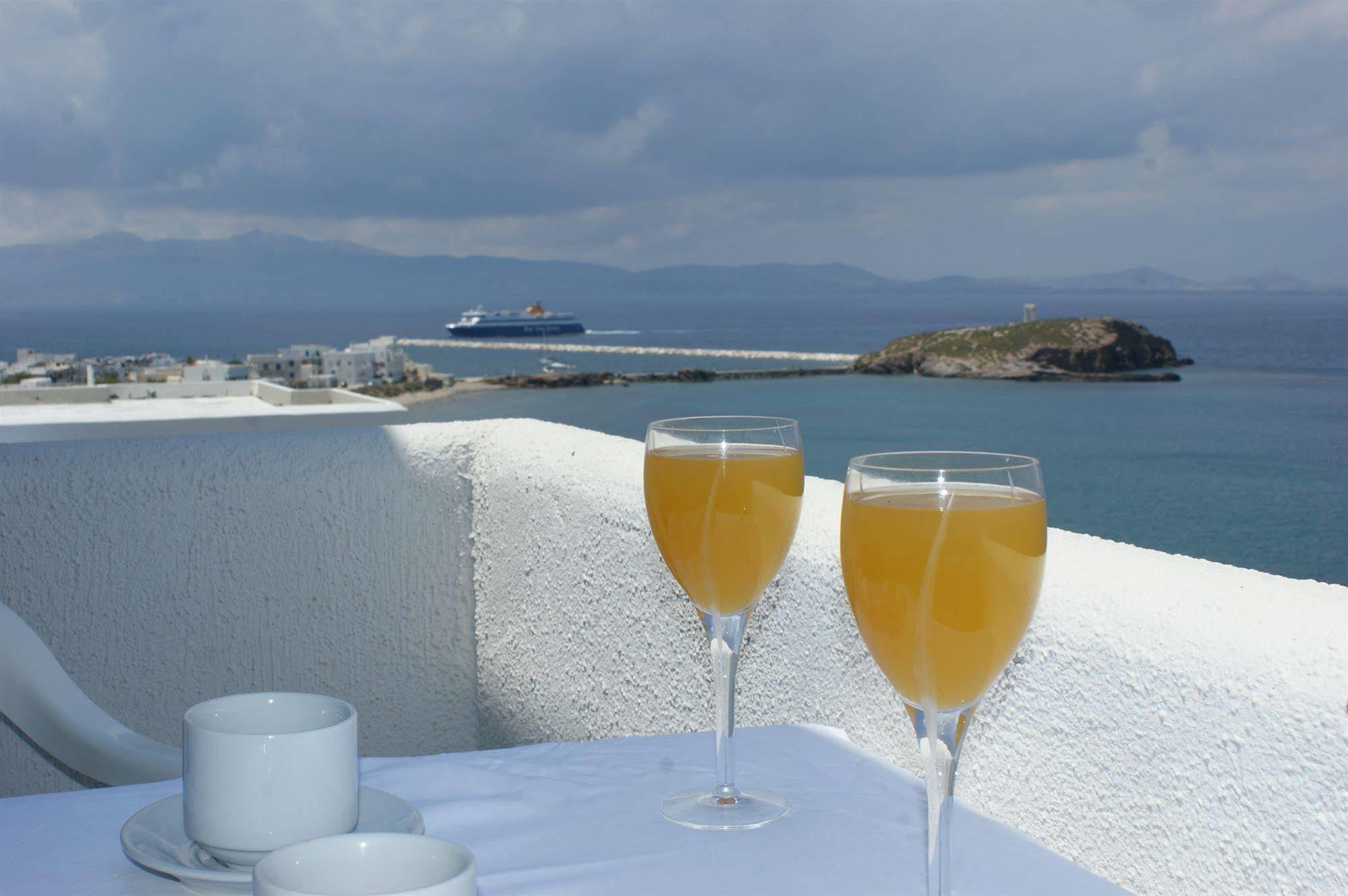 Magic View Aparthotel Naxos City ภายนอก รูปภาพ